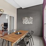 Hipster Loft - 1Bed-Study-1Bath-Balconies-1Car