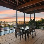 A/C Throughout Home In Brisbane\'S Trendiest Suburb