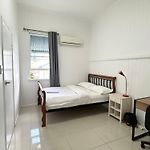 197 Shafston Ave Kangaroo Point Qld 4169