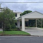 Wynnum Creek Retreat