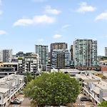 Luxe Newstead Pad With 65-Inch Tv, Balcony, Pool And Gym