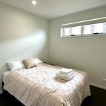 2Bedroom 2Bath In Garden City