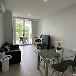 2Bedroom 2Bath In Garden City