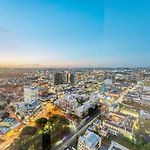 Cosy 1-Bed 41St Floor City Views