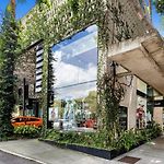 Artful Abode 1Bed-1Bath-1Car - 5 Mins To Cbd
