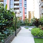 Sunny Central & Convenient, Terraces Apartment Bowen Hills