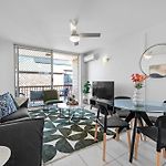 Comfy 2Br Near Hospitals, Qut And Cbd With Parking!