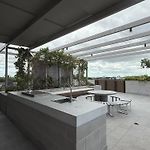 Urban Edge - Mins To Suncorp Stadium & Bne City