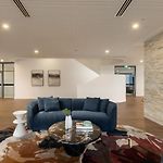 Level 56 Cbds Most Luxurious Apartment 5 Star Exp