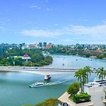 Stunning River City Views 2B