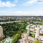 Qw Riverside Luxe Apartments By Independent Host
