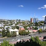 Shafston Service Apartment