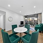 2Br City Escape At Lucid Apartments
