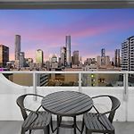 The Arthouse Nest Serene 1Br Living