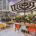 Brisbane Central Cbd Convivence!