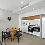 River View 1Br With Amazing Rooftop Pool & Parking