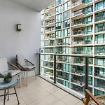 Laguna Apartments - Free Park Pool & Gym