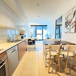 Lux Living In Heart Of Brisbane