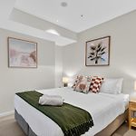 Oasis Retreat On Level 71 In Skytower