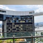 Queen\'S Wharf Apartments
