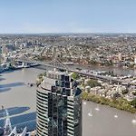 Oasis Retreat On Level 71 In Skytower