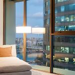 Glasshouse On Felix - Luxury Brisbane City Apartment With River Views, Pool And Parking | Winter Escape Deal | Stay Longer & Save | 1 June - 31 August