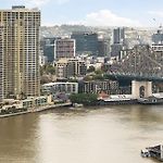 Glasshouse On Felix - Luxury Brisbane City Apartment With River Views, Pool And Parking | Winter Escape Deal | Stay Longer & Save | 1 June - 31 August