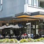 Stylish 2Bdr Nundah Stay With Golden Sunsets