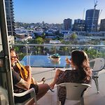 Light Apartment In Amazing Central Location
