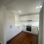 Sunnybank Hills Home - Near Shopping & Dining