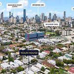 Entire 3Bedroom House Close To Cbd