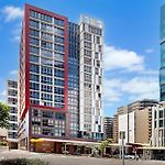 Stylish 1Br Valley Stay With Secure Car Park