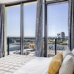 Modern 2Br Apt City Views And Resort Style Living
