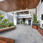 Hope Street Apartments By Cllix