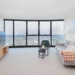 Skyline View High Floor 2Br With Sofa Bed And Free Parking