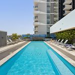 Executive 2-Bed With Stadium View, Great Amenities