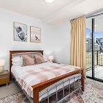 1-Bed Brisbane City Centre With Pool, Bbq & Gym