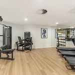 Queen\'S Wharf Apartments