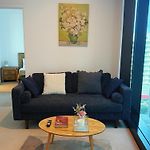 Skytower Level 10 Relaxed 2Br With City Access C17