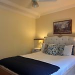 Kent Street Retreat