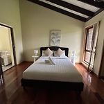 Cozy 1Br Flat In Sunnybank Solo And Couple Travelers