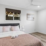 Spacious 3Br Home In Quiet Tarragindi Location