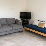 New Luxury Private Unit Near Brisbane Airport & Cbd