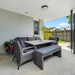 3 Bedroom Fully Renovated Home Away From Home