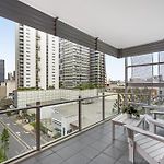 Central Apartment With Views