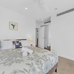 Brisbane One Views Level 15 2Br Apartment