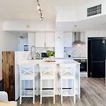 2 Bed Room Apartment In Brisbane City