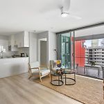 Central Apartment With Views