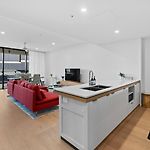Heart Of Brisbane Riverview Balcony Pool And Bbq