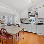 Gladstone Apartments Highgate Hill